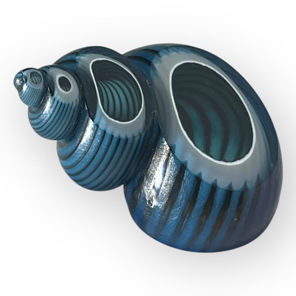 Reid Art Glass Iridescent Small Sea Creature Escargot Shell Sculpture Blue 1.5"